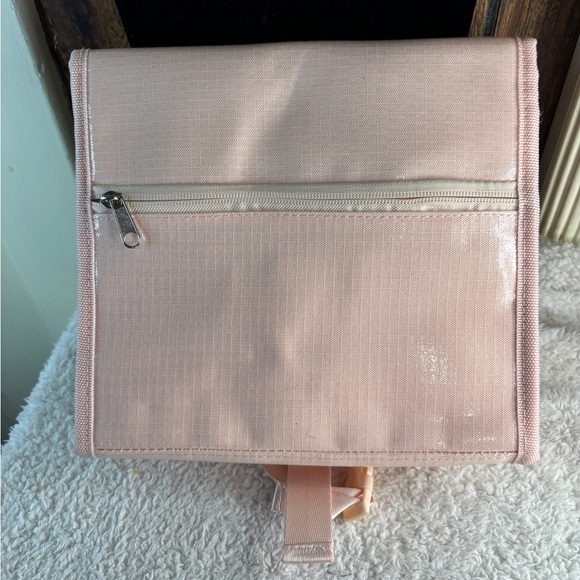 Elegant Pink Travel Toiletries Bag NWT - Picture 3 of 8